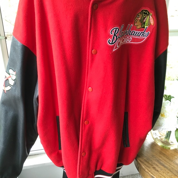 Mitchell & Ness Vintage Chicago Blackhawks varsity - Picture 3 of 5